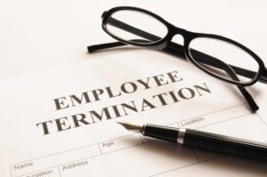 Employer’s bad faith conduct may invalidate termination clause in employment contract